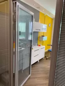 Фотография Белый зуб 1